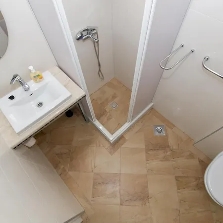 Marado- A3 - #73632 Apartment Makarska